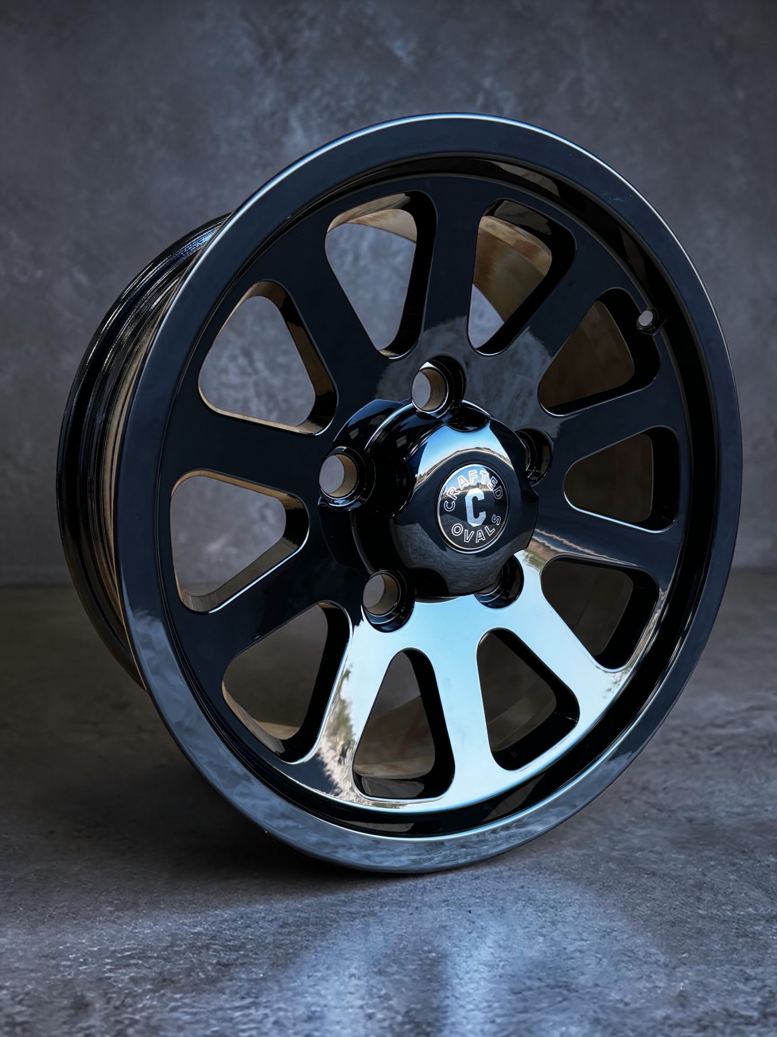 18″ SQUADRON GLOSS BLACK ALLOY WHEEL