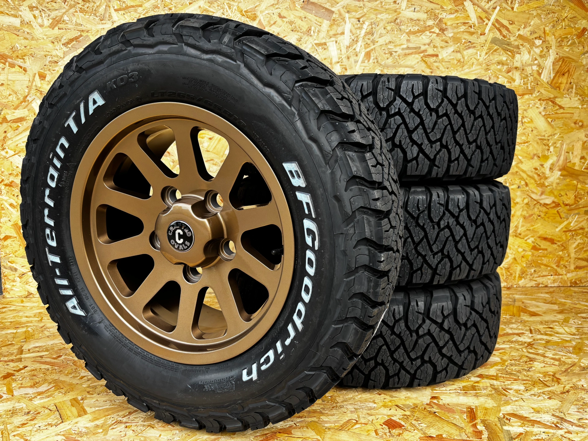 18″ SQUADRON BRONZE ALLOYS + BFGOODRICH ALL TERRAIN KO3 – 265/65R18 TYRES X 4
