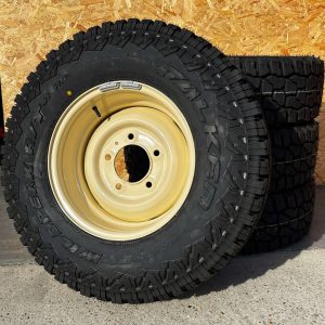 FALKEN WILDPEAK RUGGED TERRAIN 265/75R16 + 16 X 8 CLASSIC LIMESTONE RIMS X 4