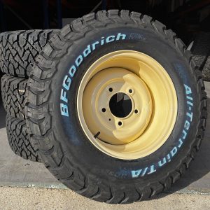 BFGOODRICH ALL TERRAIN KO3 265/75R16 + 16 X 8 CLASSIC LIMESTONE RIMS X 4