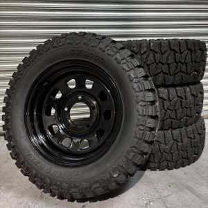 18″ D MOD BLACK STEEL RIMS + COMFORSER CF9000 RUGGED TERRAIN – 265/65R18 TYRES X 4