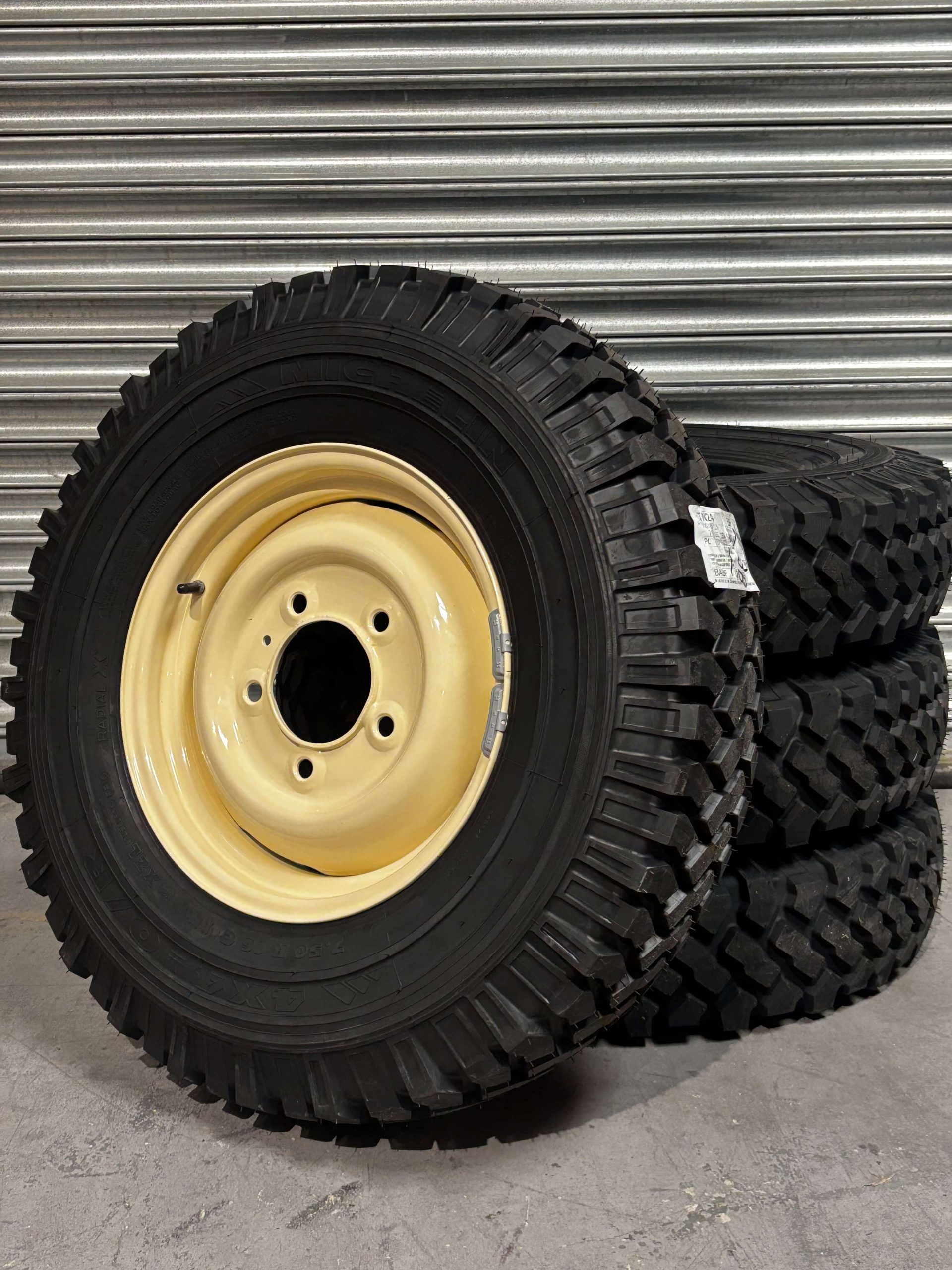 MICHELIN XZL 7.50R16 + 16 X 5.5 CLASSIC LIMESTONE RIMS X 4