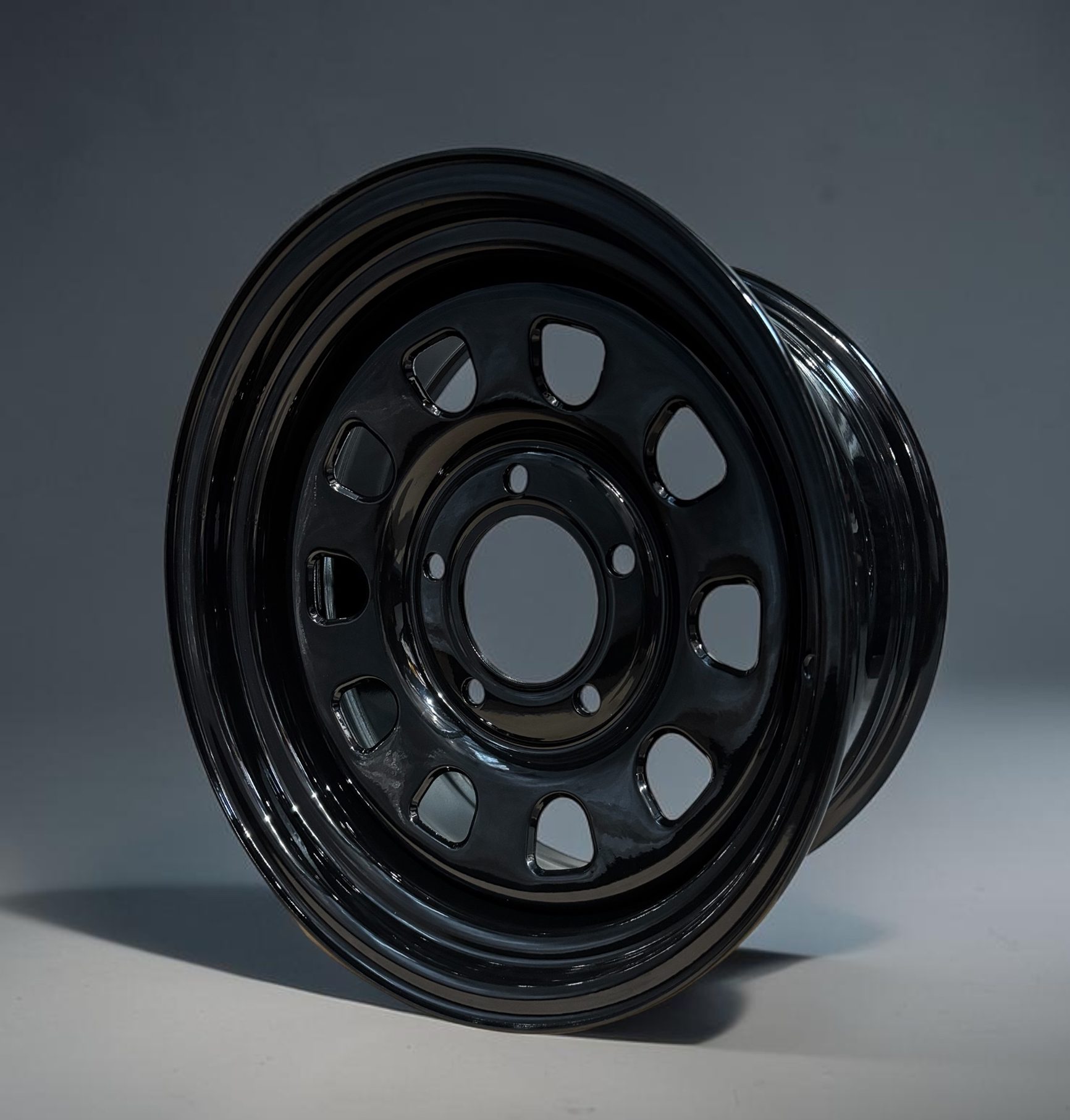D MOD 18" X 8 STEEL WHEEL (ET0) - GLOSS BLACK